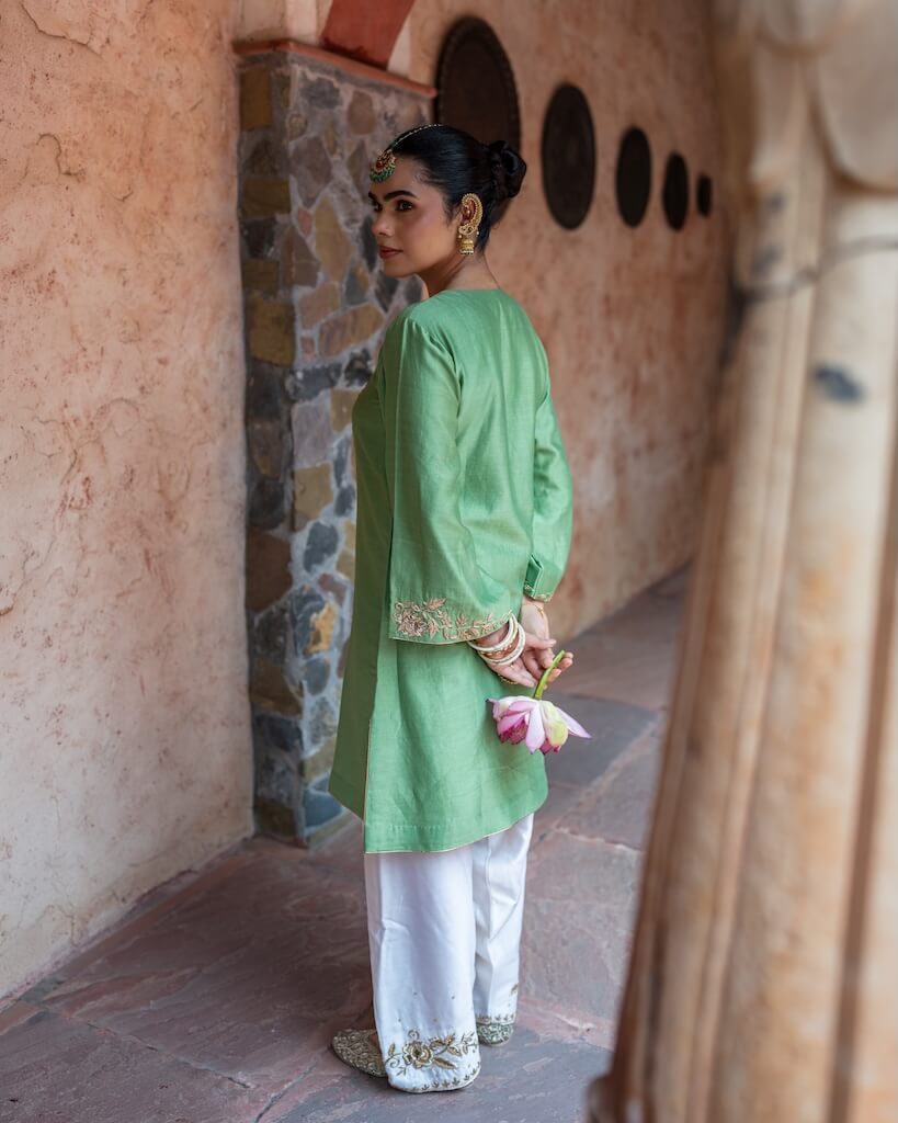 Meher Sage Kurta Set