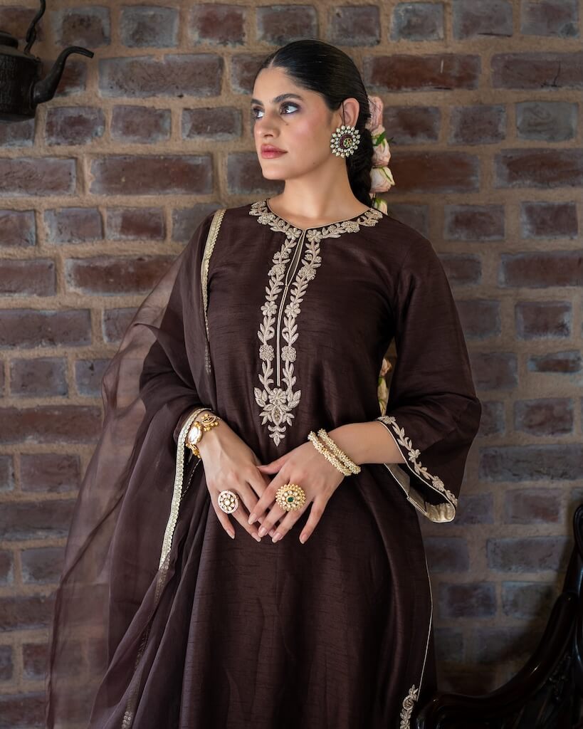 Leher Mocha Straight Kurta Set
