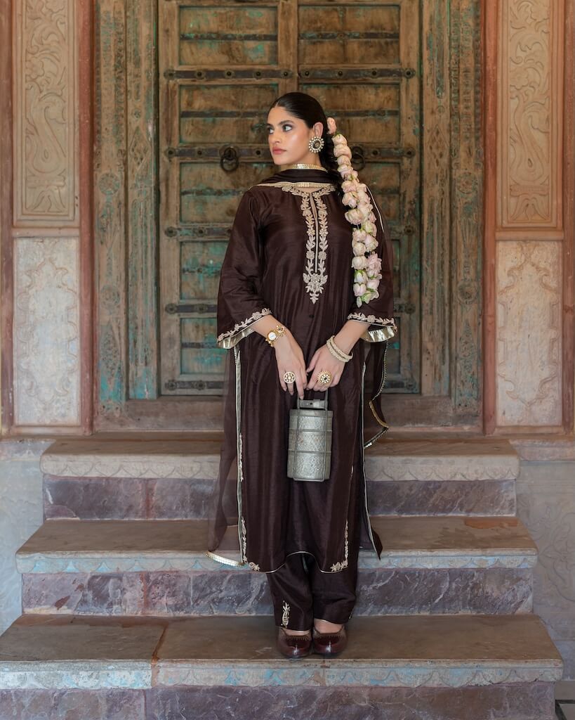 Leher Mocha Straight Kurta Set