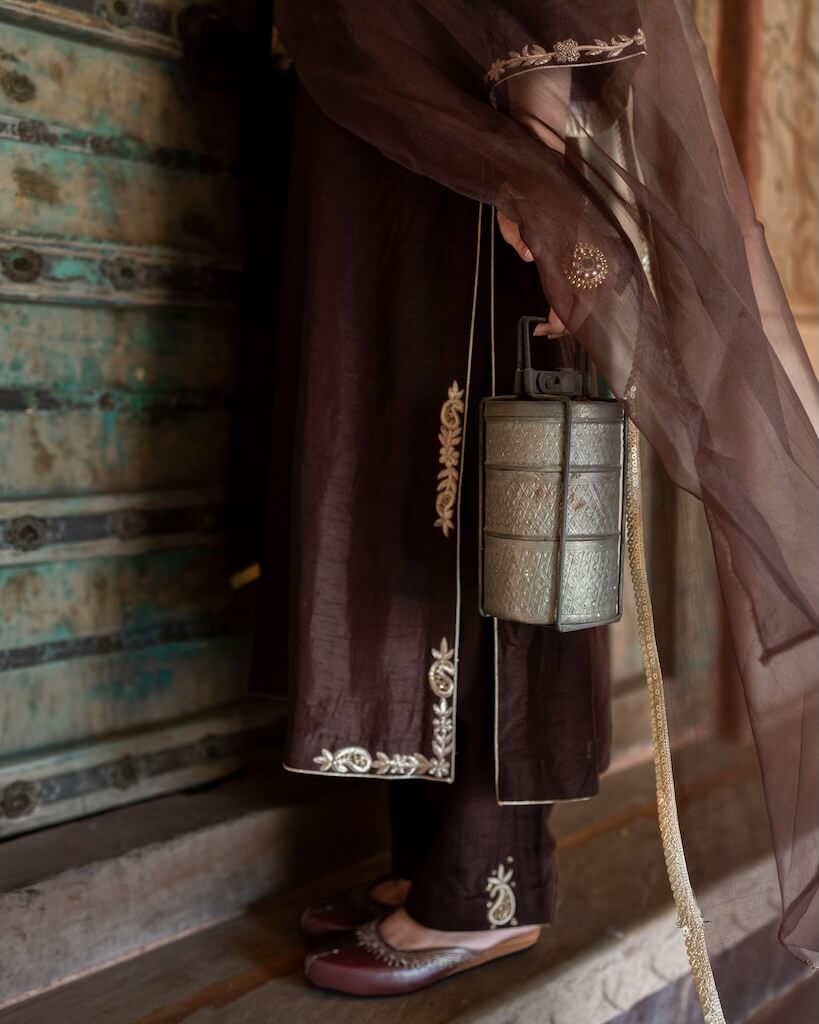 Leher Mocha Straight Kurta Set